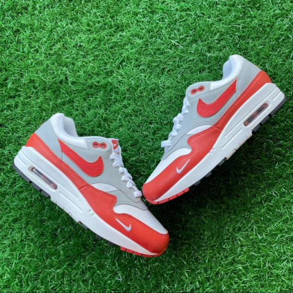 Nike Air Max 1 Lv8 - Picture 4 of 6